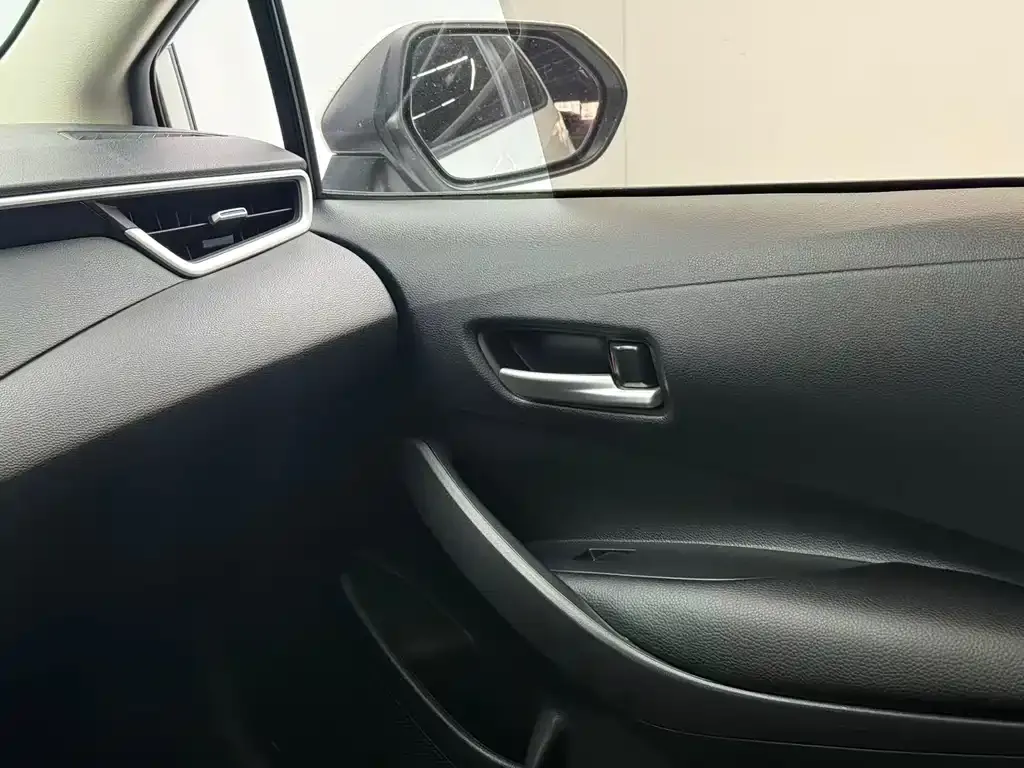 Toyota Corolla 2022 из CN, фото 6