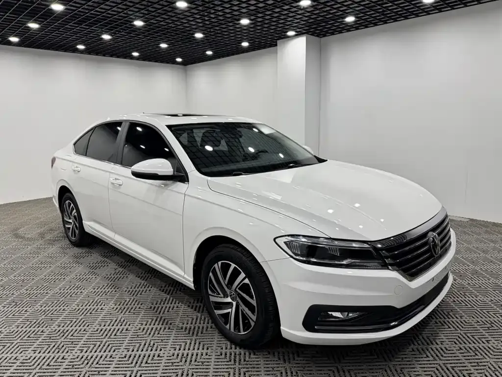Volkswagen Lavida 2022 из CN, фото 1