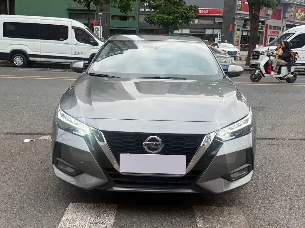 Nissan Sylphy 2022 из CN, фото 2