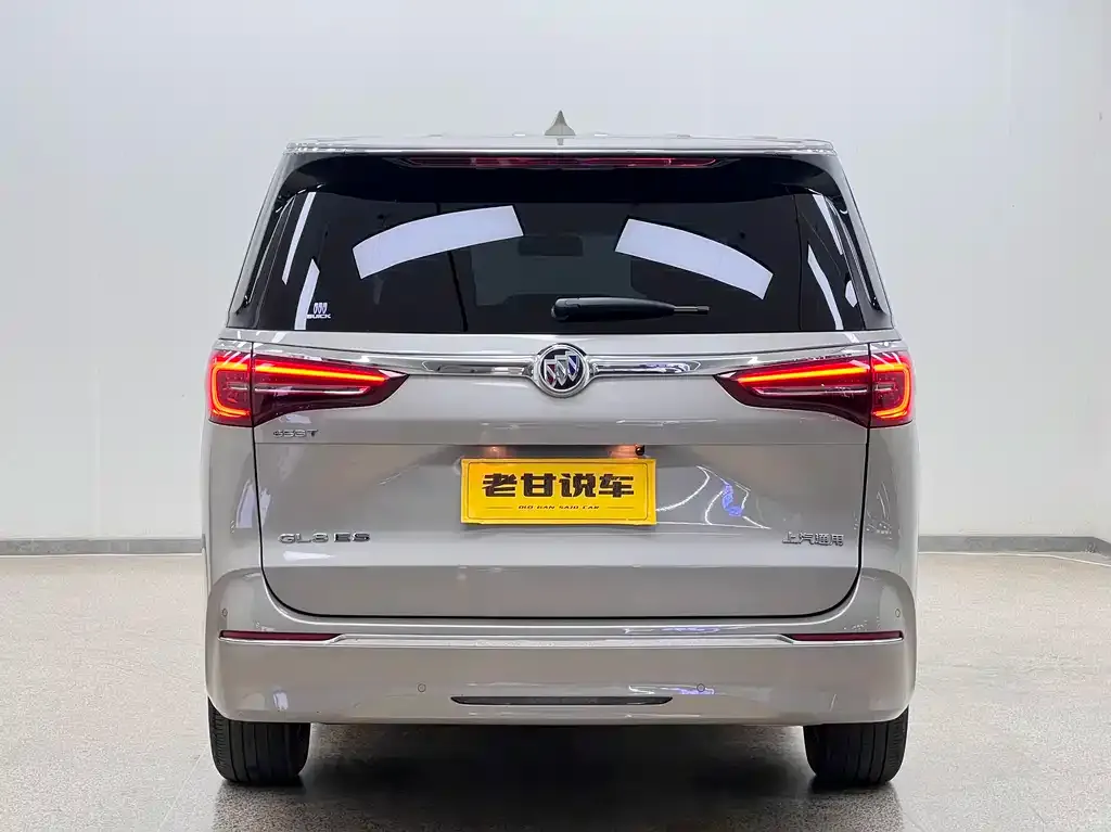 Buick GL8 2023 из CN, фото 6