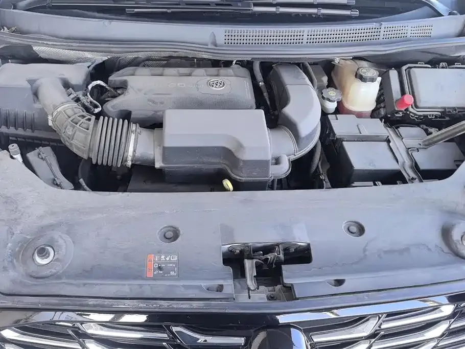 Buick GL8 2023 из CN, фото 5