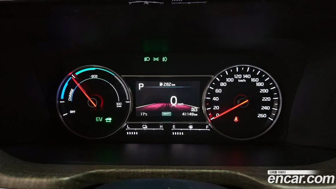 Kia Sorento — фото 4