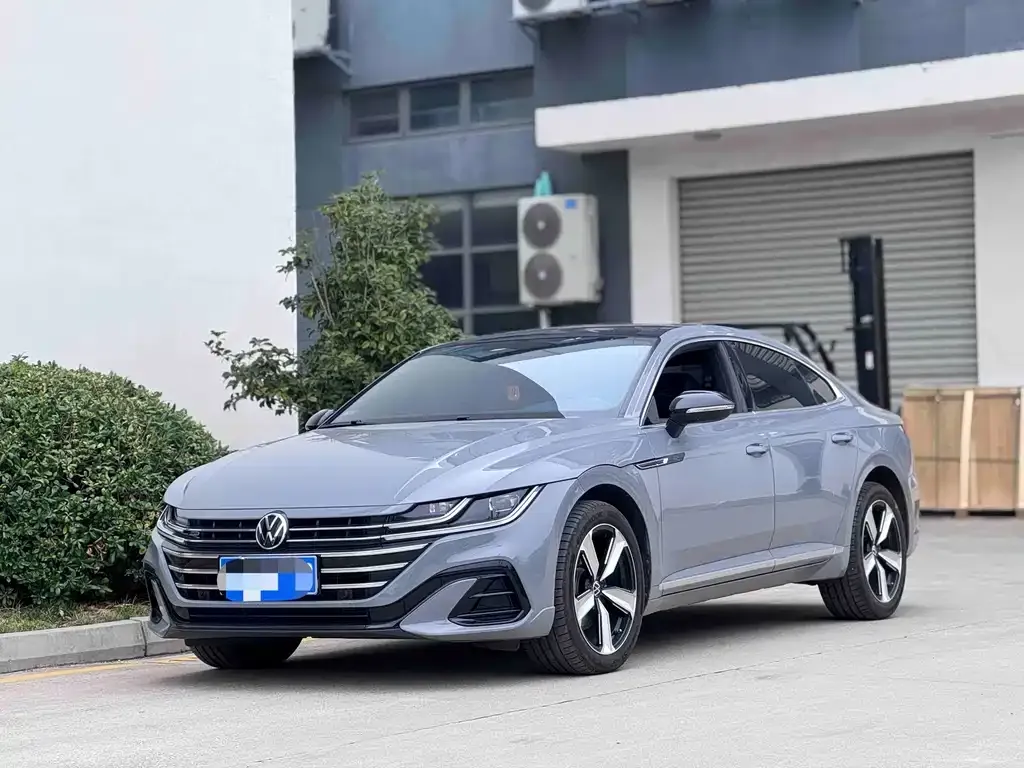 Volkswagen CC 2022 из CN, фото 1