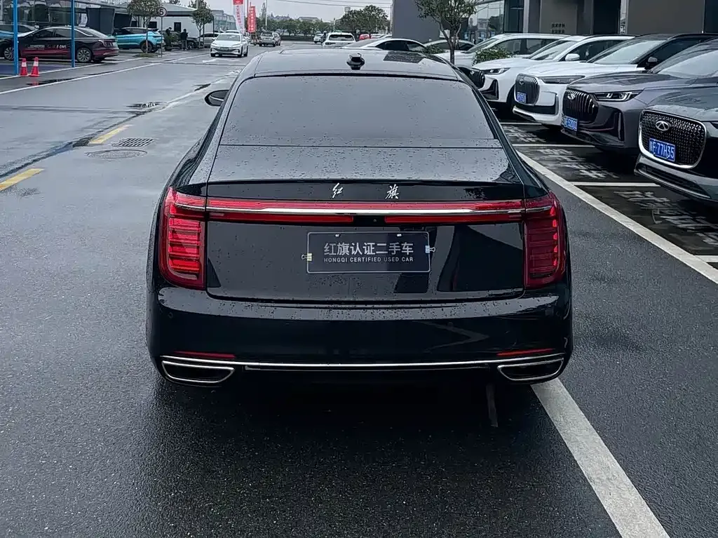 Hongqi H9 — фото 2