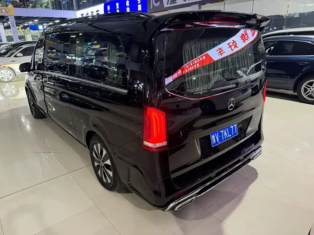 Mercedes-Benz Vito 2023 из CN, фото 4