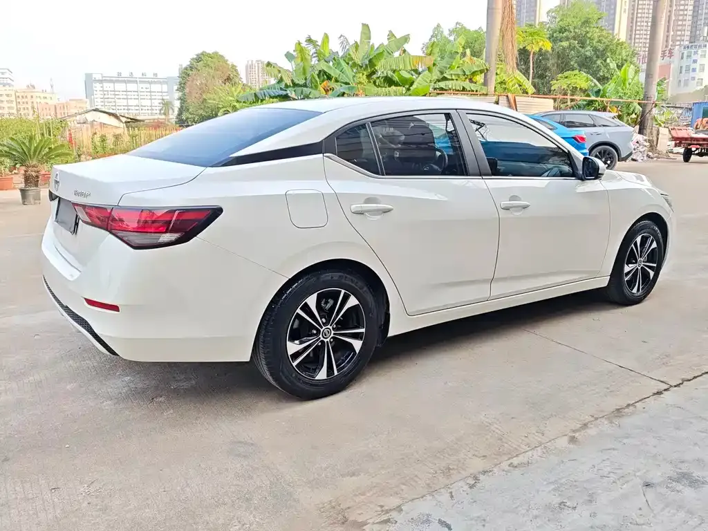 Nissan Sylphy 2022 из CN, фото 5