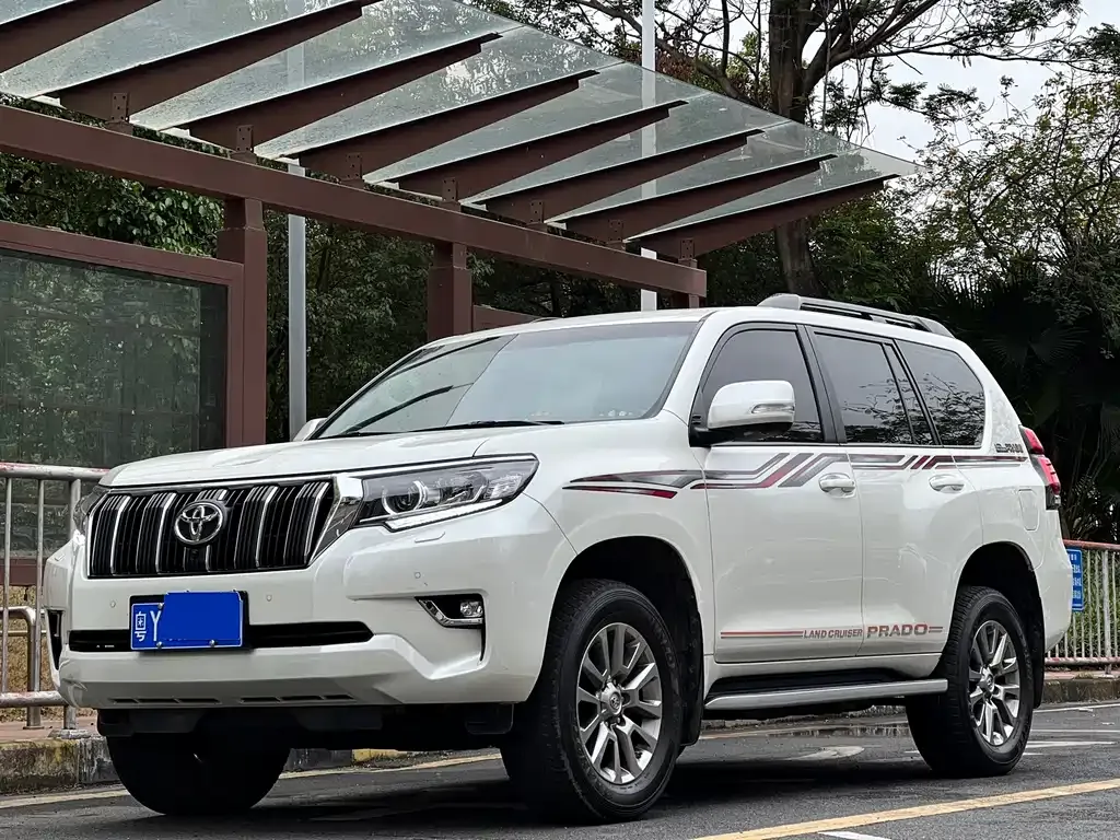 Toyota Prado 2024 из CN, фото 8