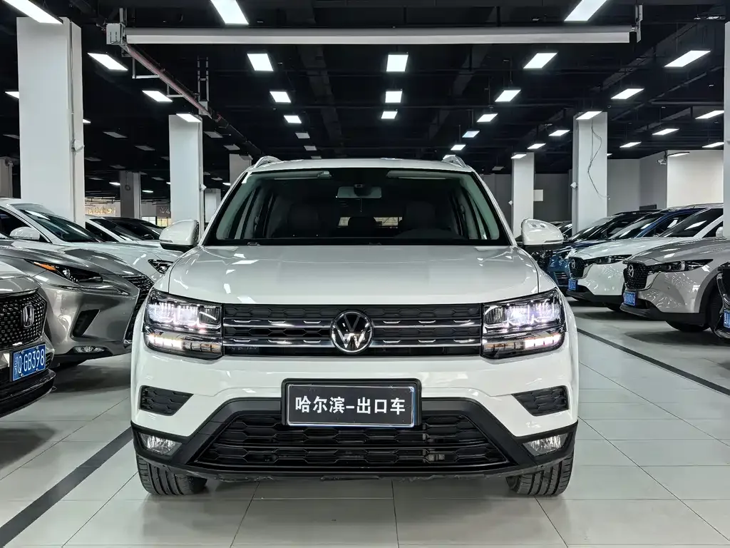 Volkswagen Tharu 2022 из CN, фото 8