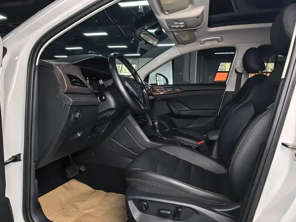 Volkswagen Tharu 2022 из CN, фото 3