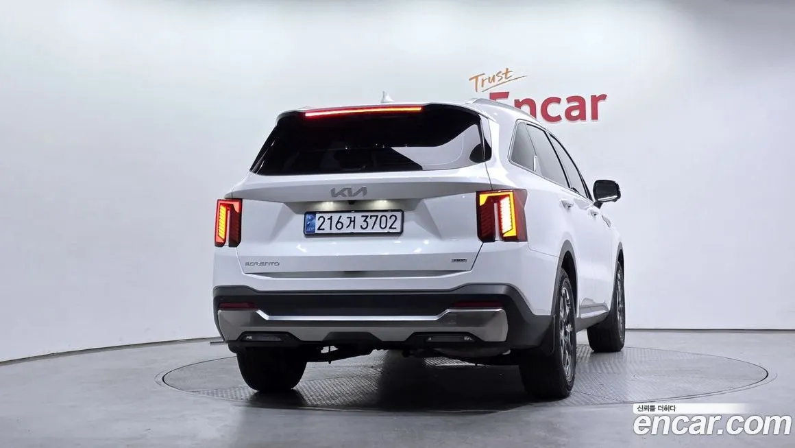 Kia Sorento — фото 2