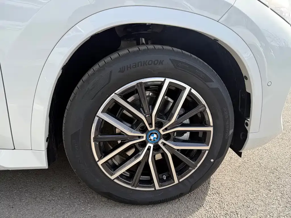 BMW iX1 2026 из CN, фото 8
