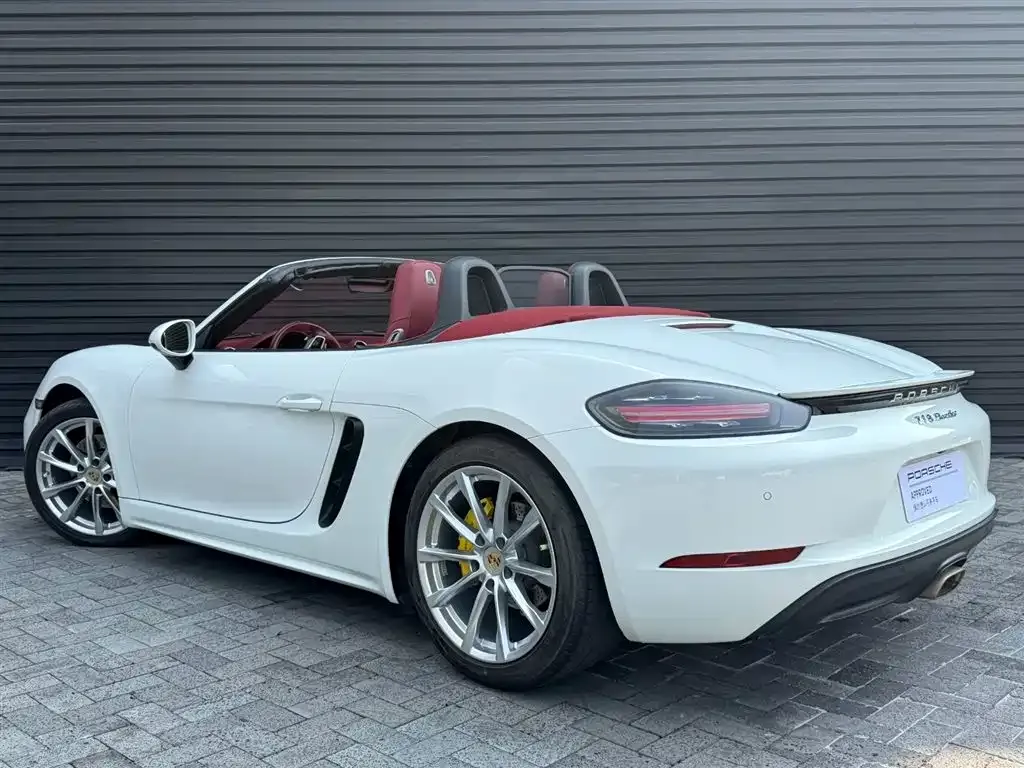Porsche 718 — фото 7