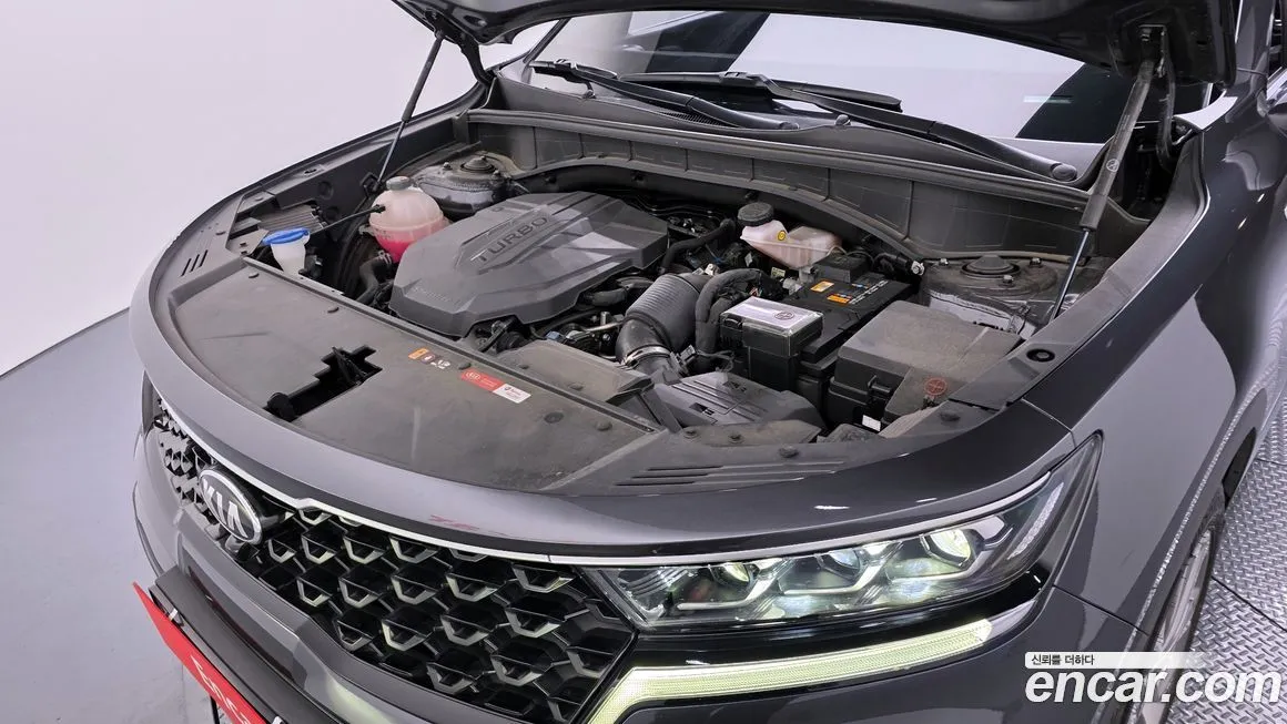 Kia Sorento — фото 4