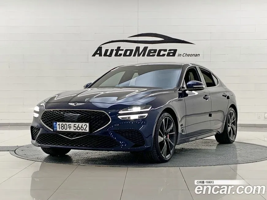 Genesis G70 Gasoline 2.0T 4WD