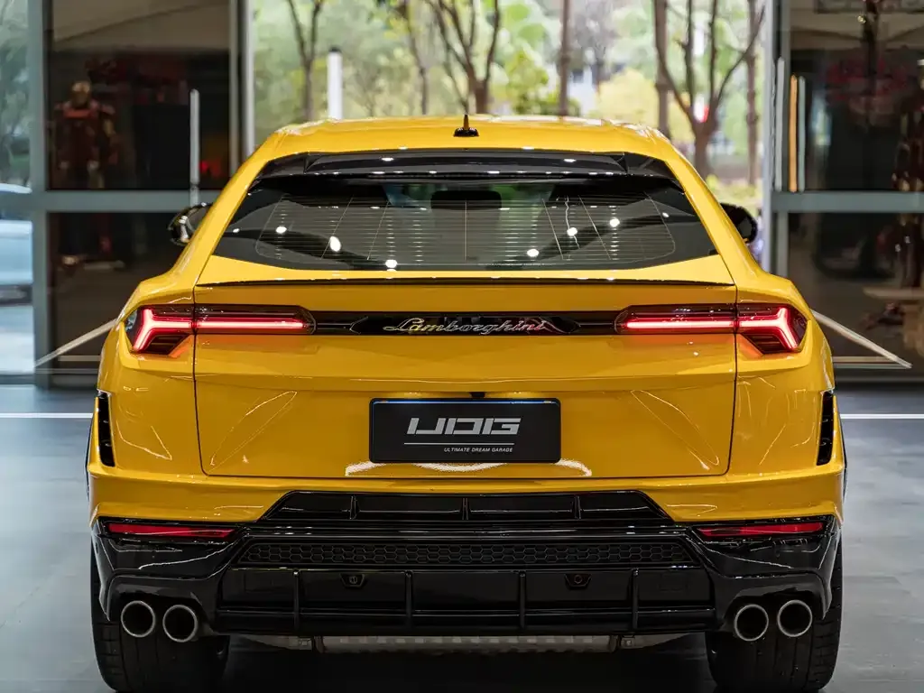 Lamborghini Urus 2023 из CN, фото 7