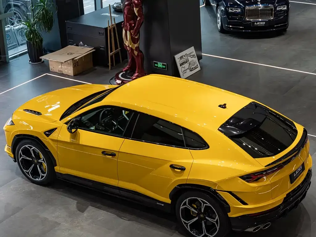 Lamborghini Urus 2023 из CN, фото 3
