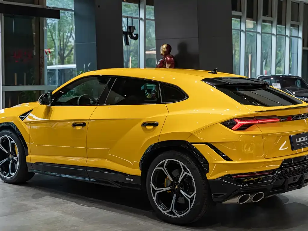 Lamborghini Urus 2023 из CN, фото 10