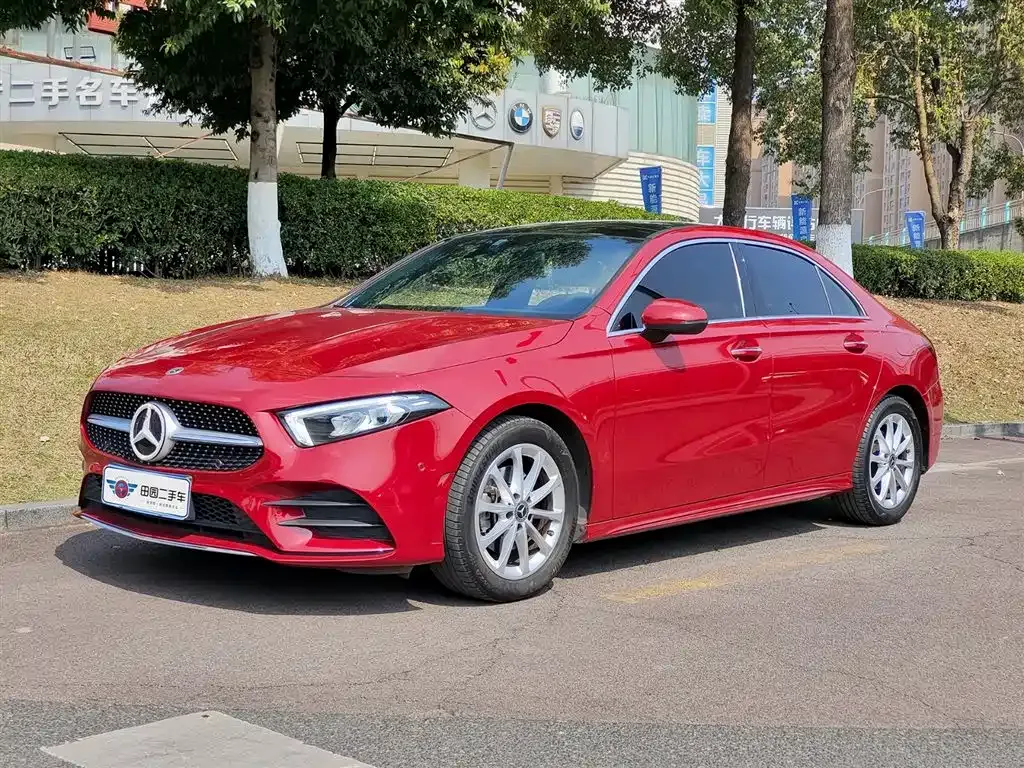 Mercedes-Benz A-Class — фото 1