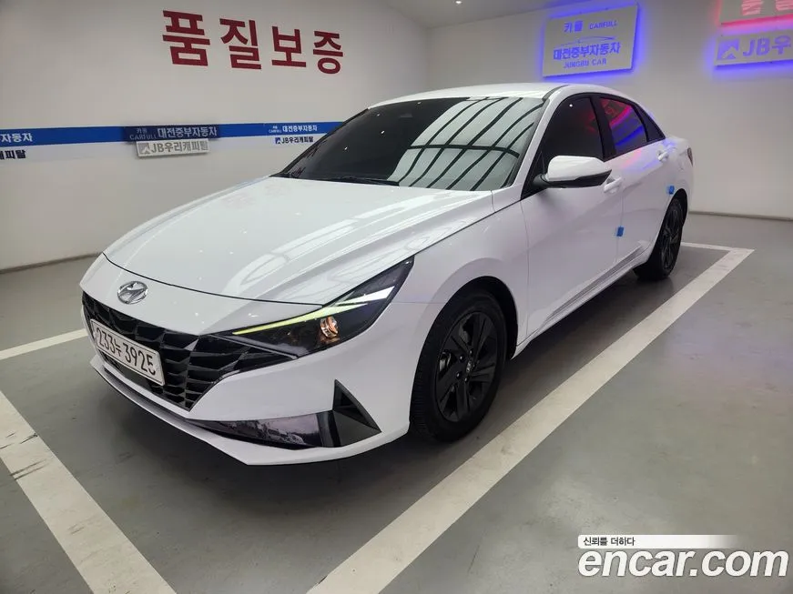Hyundai AVANTE — фото 3