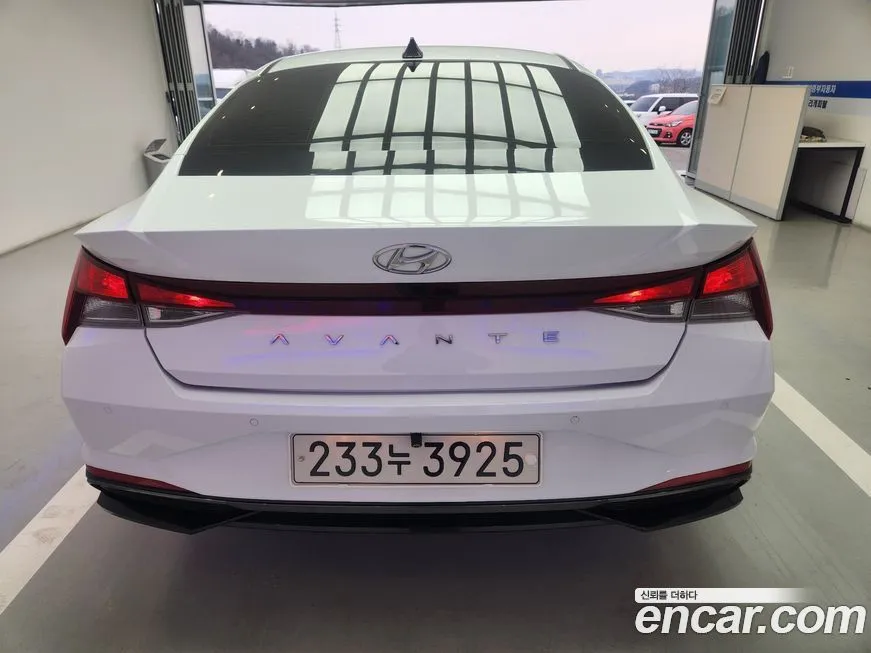 Hyundai AVANTE — фото 2