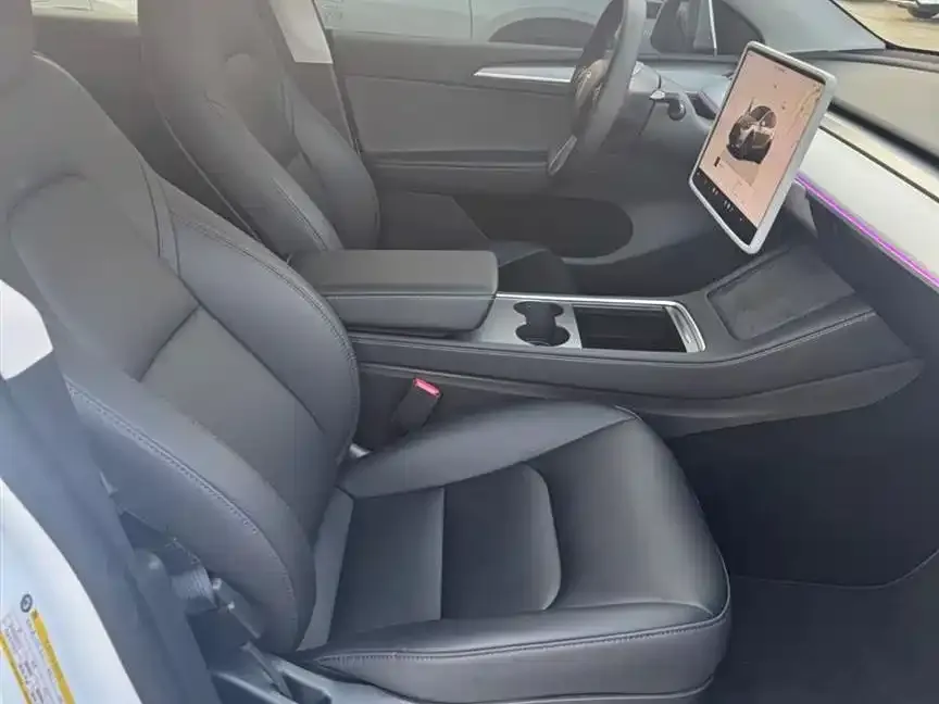 Tesla Model Y 2024 из CN, фото 6