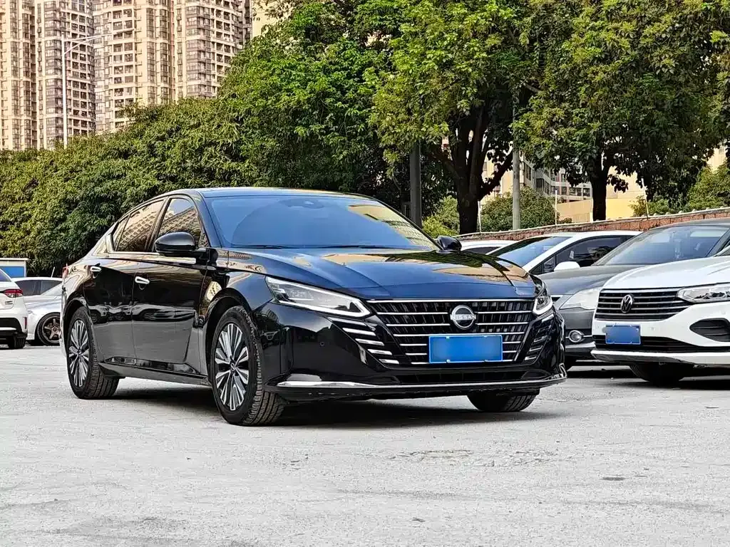Nissan Teana — фото 9