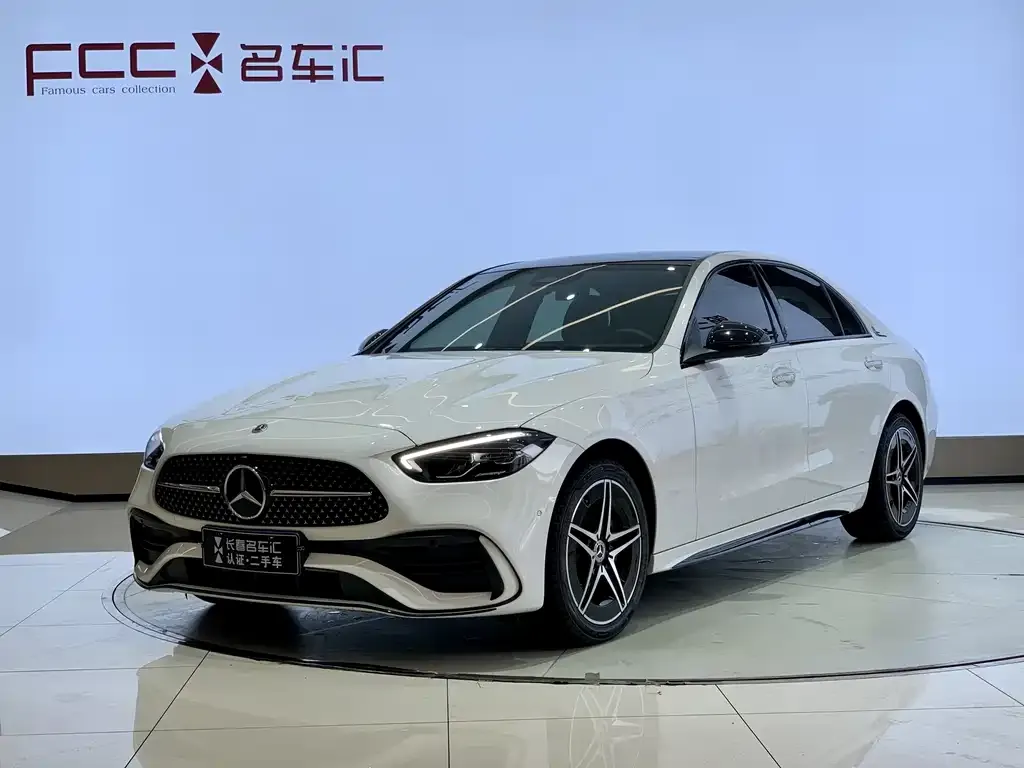 Mercedes-Benz C-Class — фото 1