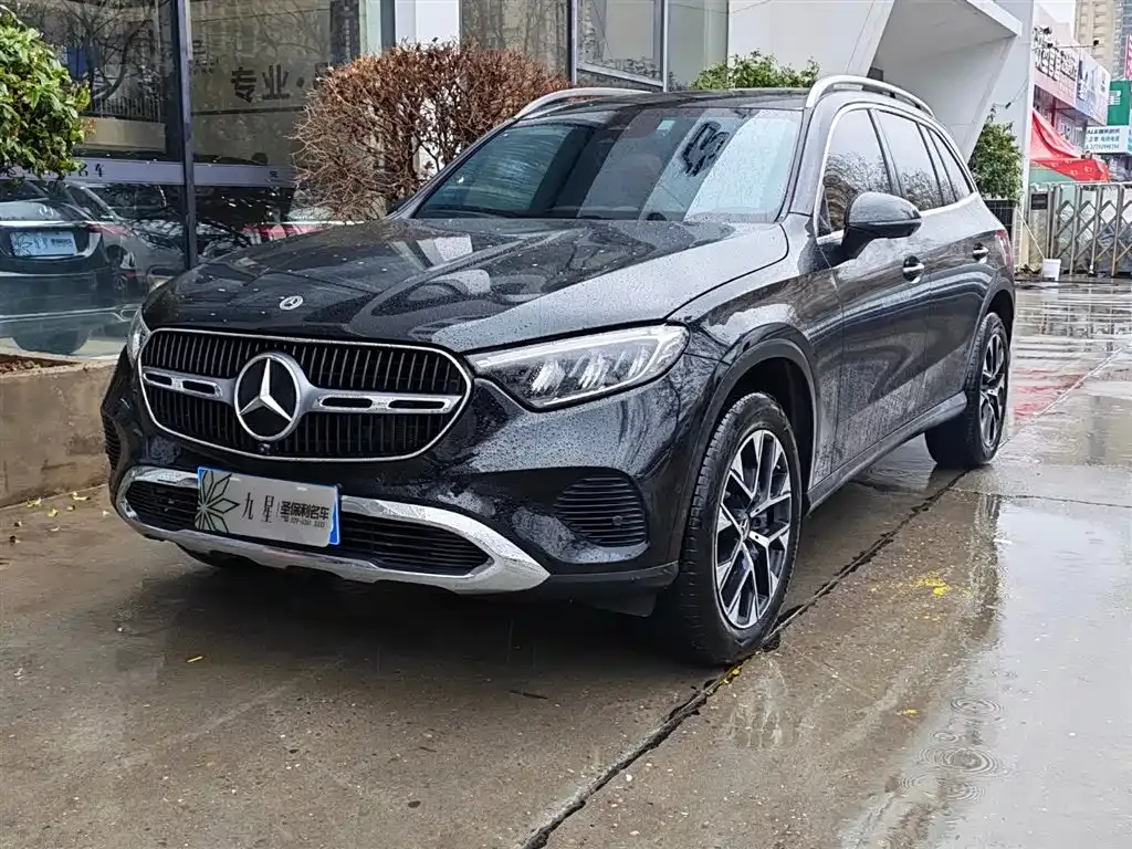 Mercedes-Benz GLC — фото 1