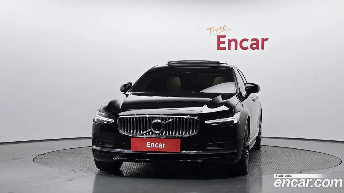 Volvo S90 2023 из KR, фото 4