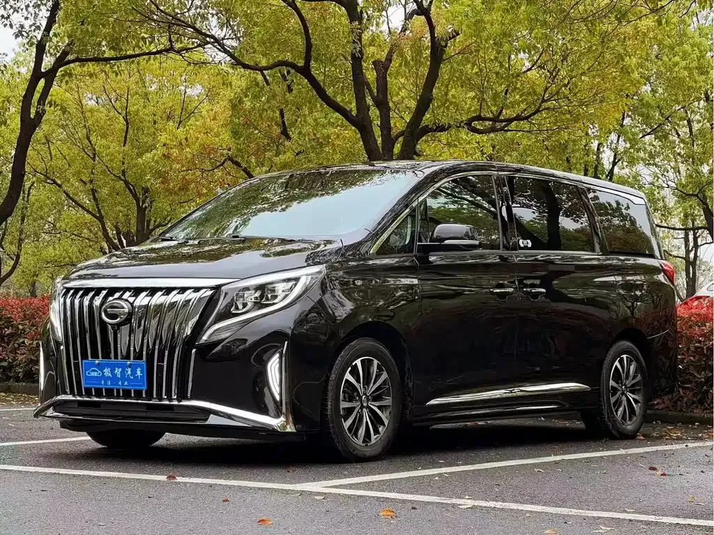 GAC Motor Trumpchi M8 — фото 1