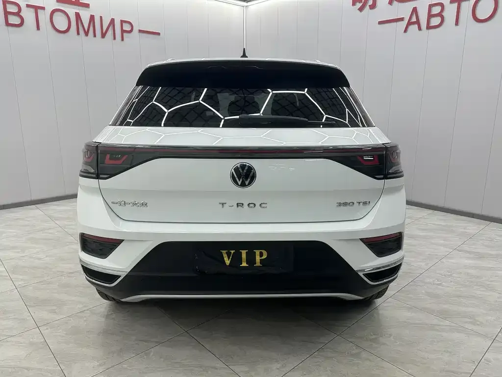 Volkswagen T-Roc — фото 3