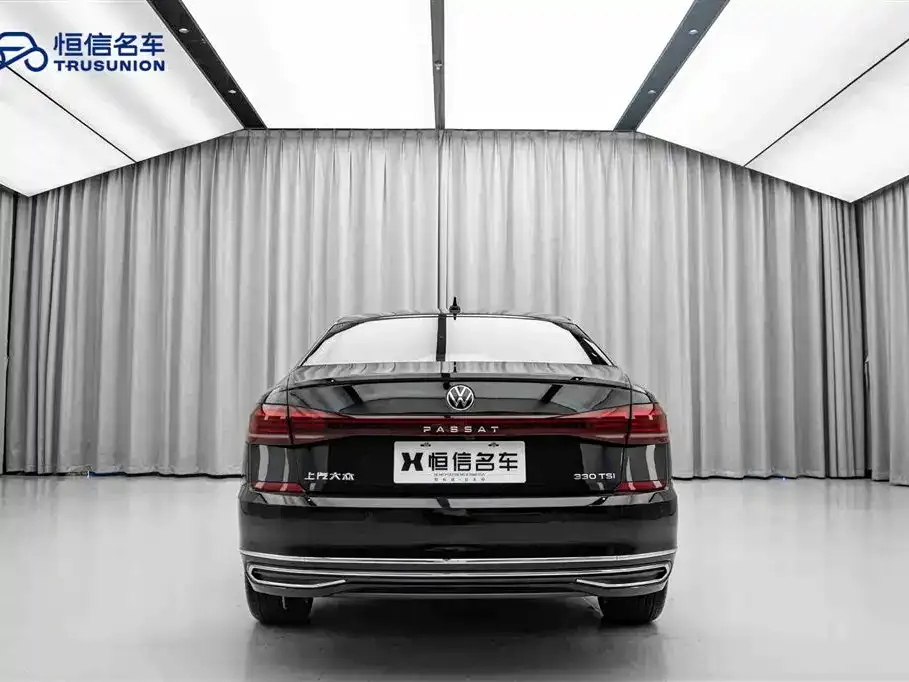 Volkswagen Passat — фото 10