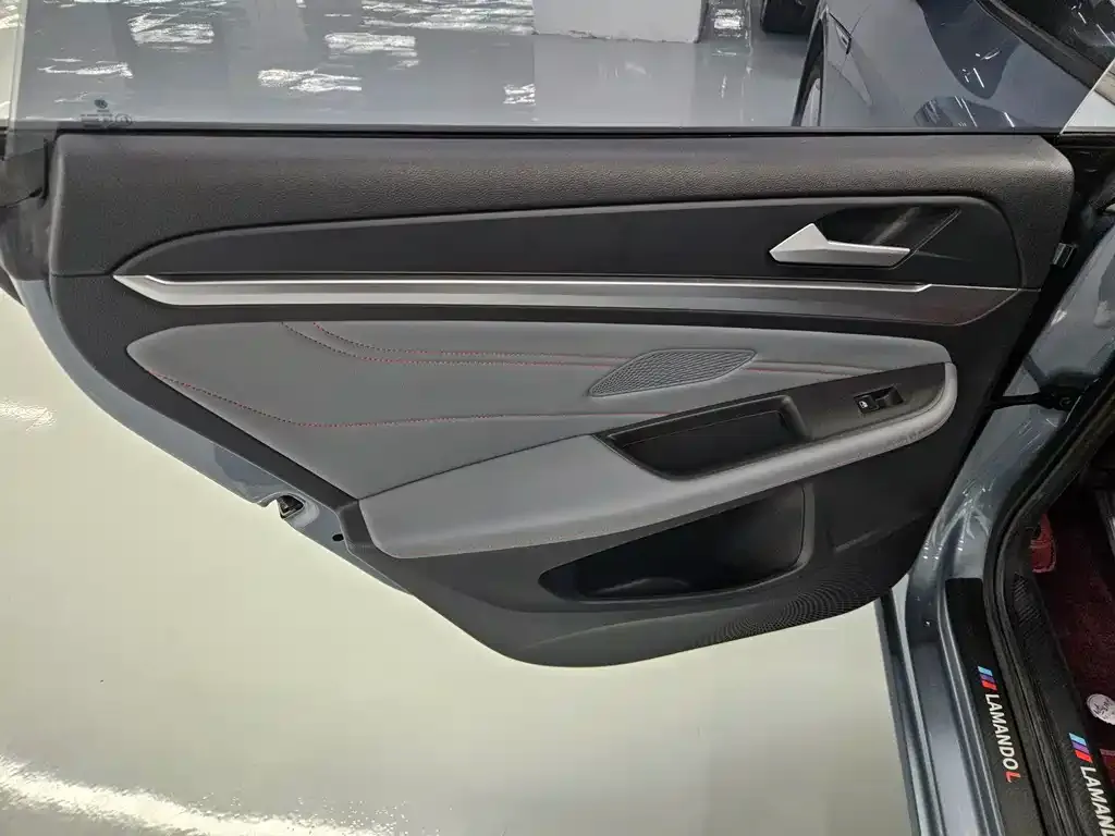 Volkswagen Lamando 2022 из CN, фото 2