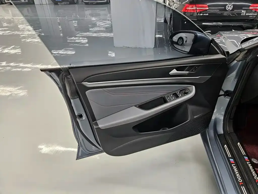 Volkswagen Lamando 2022 из CN, фото 8