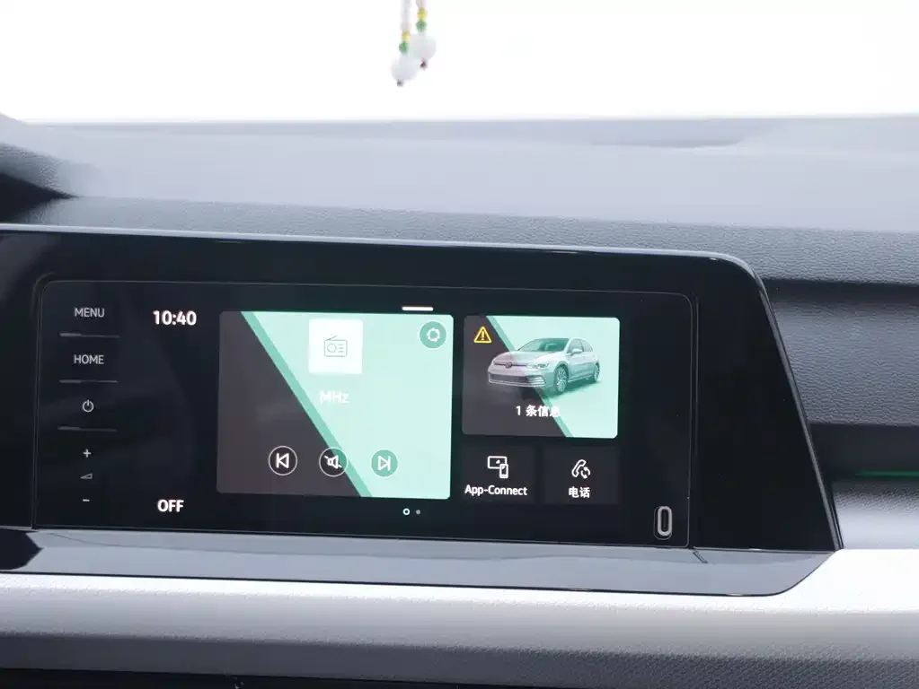 Volkswagen Golf 2022 из CN, фото 2