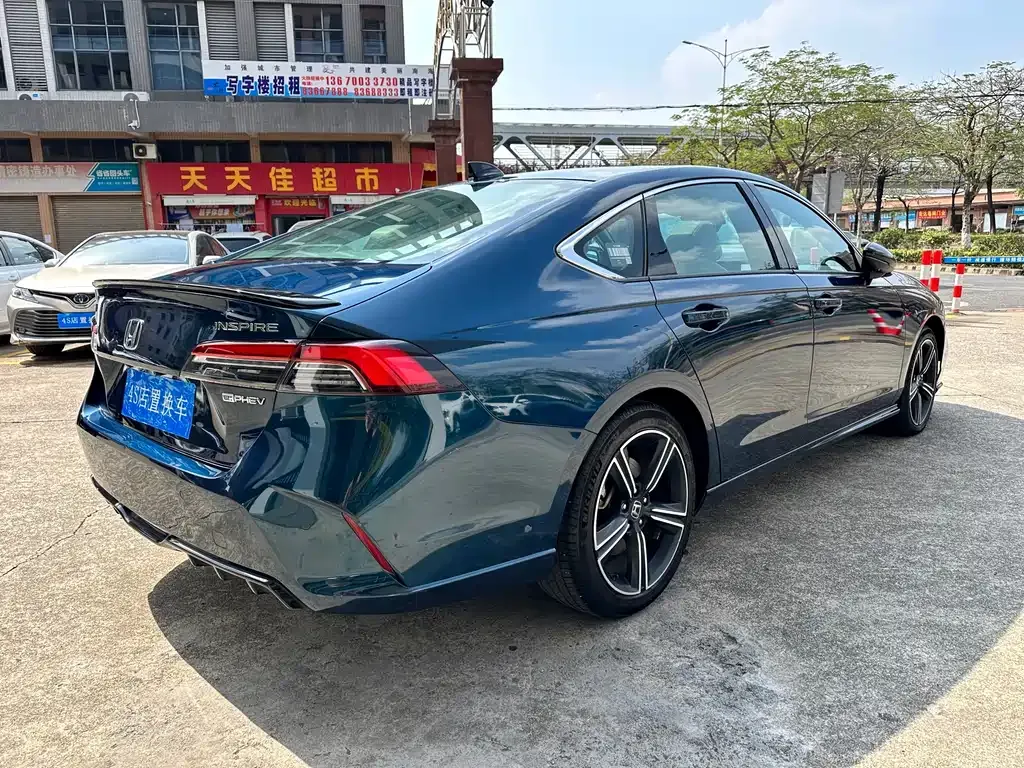 Honda Inspire PHEV 2023 из CN, фото 7