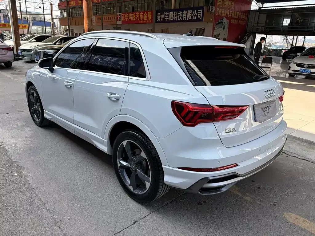 Audi Q3 2021 из CN, фото 9