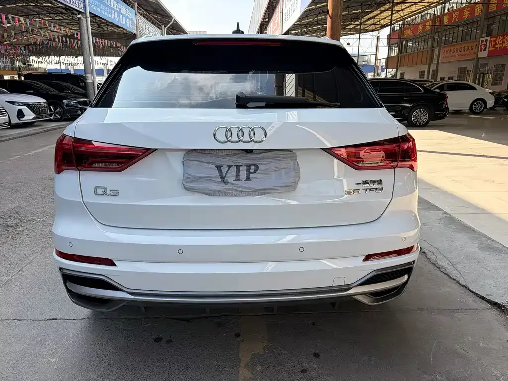 Audi Q3 2021 из CN, фото 2