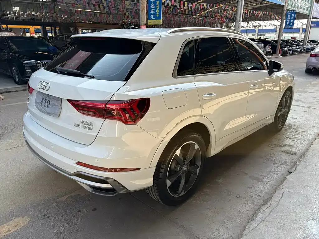 Audi Q3 2021 из CN, фото 8