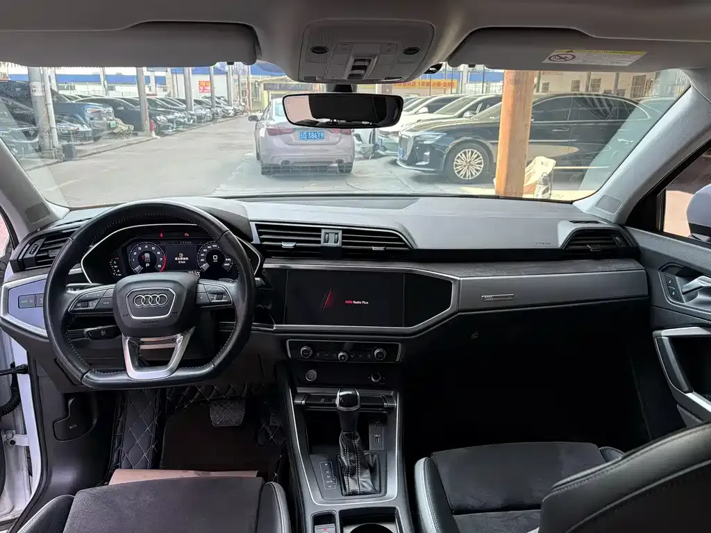 Audi Q3 2021 из CN, фото 3