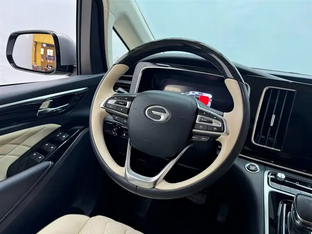 GAC Motor Trumpchi M8 — фото 8