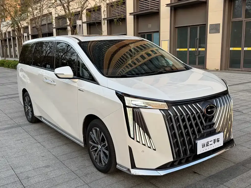 GAC Motor Trumpchi M8 — фото 4