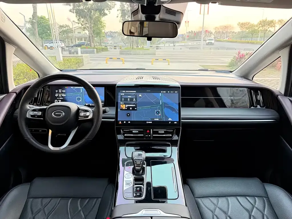 GAC Motor Trumpchi M8 — фото 3