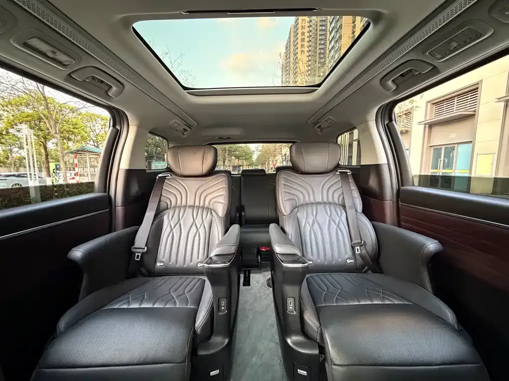 GAC Motor Trumpchi M8 — фото 9