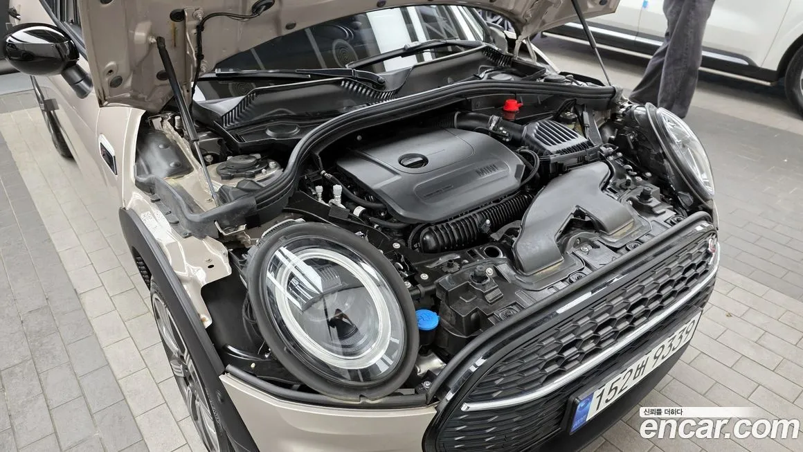 Mini Clubman 2023 из KR, фото 7