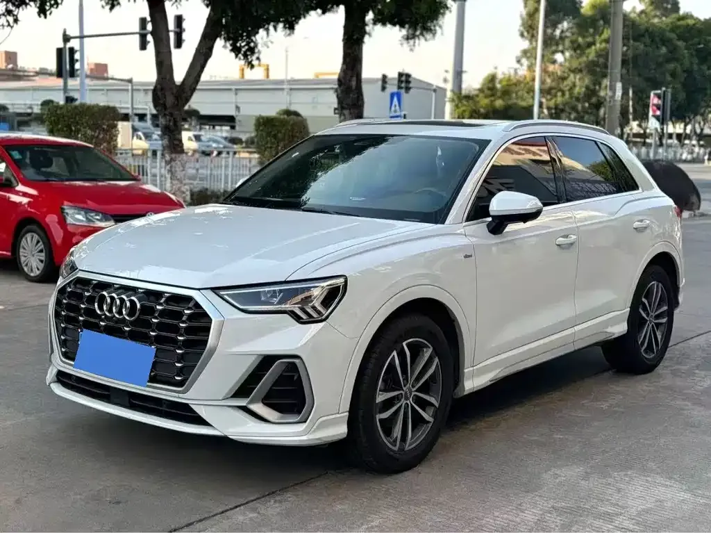 Audi Q3 2021 из CN, фото 1