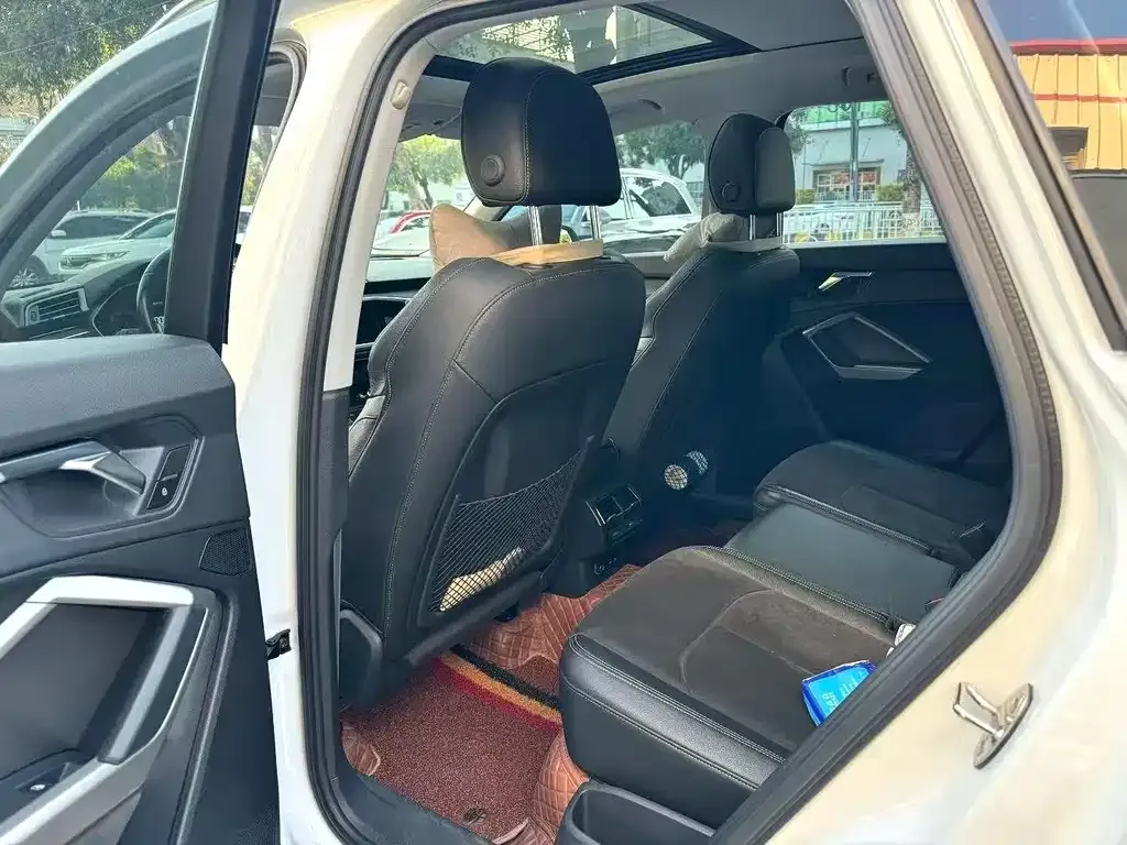 Audi Q3 2021 из CN, фото 8
