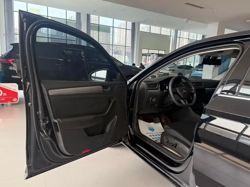 Skoda Superb 2024 из CN, фото 4