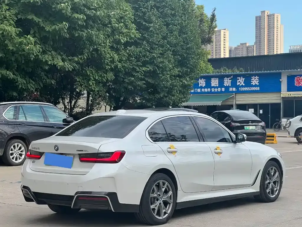 BMW i3 2024 из CN, фото 5