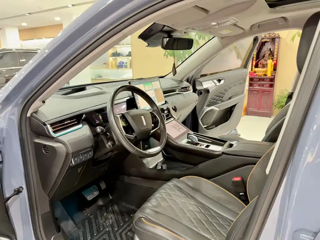 Wey Latte DHT-PHEV 2022 из CN, фото 7